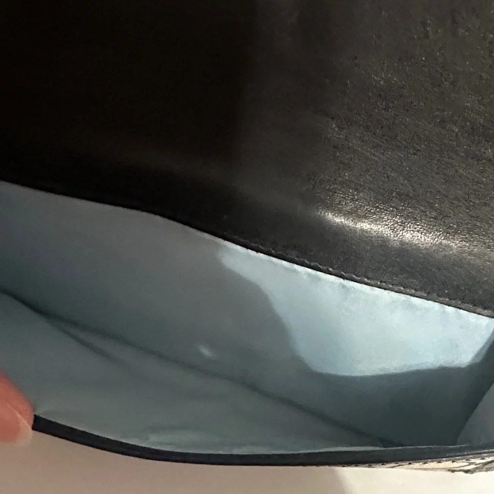 Coach Black and Cream Signature Tote and Wallet Set - Picture 13 of 16